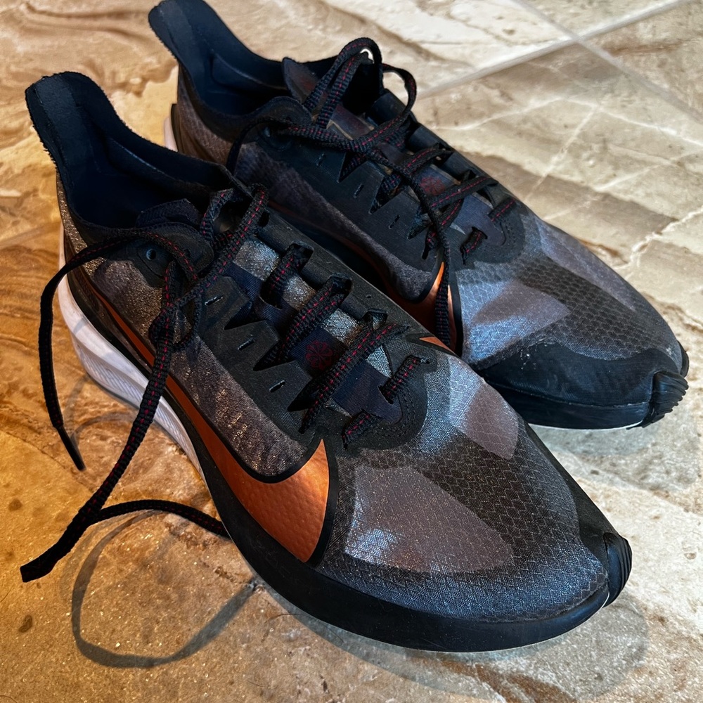 Nike Zoom Sneakers